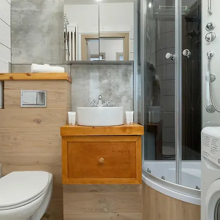 Apartment Cosy Pomorska With Playground In The Courtyard By Renters